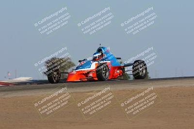 media/Oct-15-2023-CalClub SCCA (Sun) [[64237f672e]]/Group 5/Qualifying/